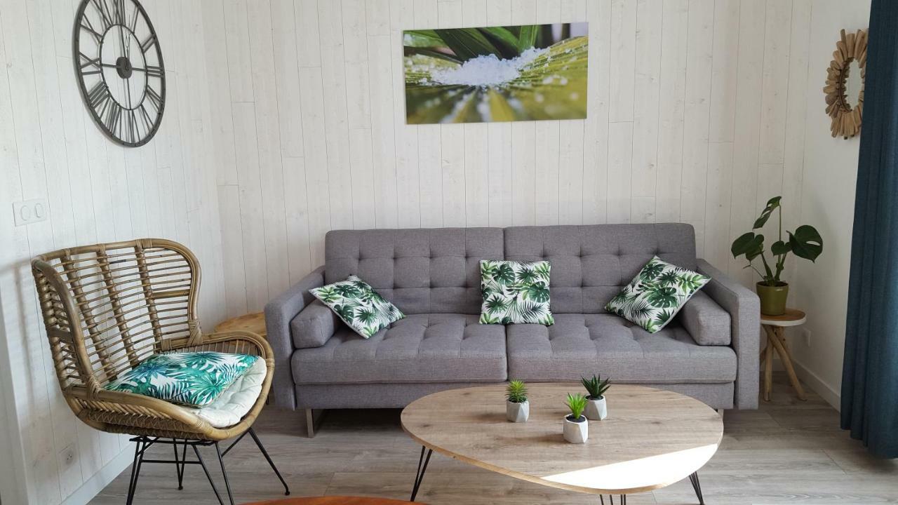 Au Bout Du Port Apartment Guilvinec Bagian luar foto